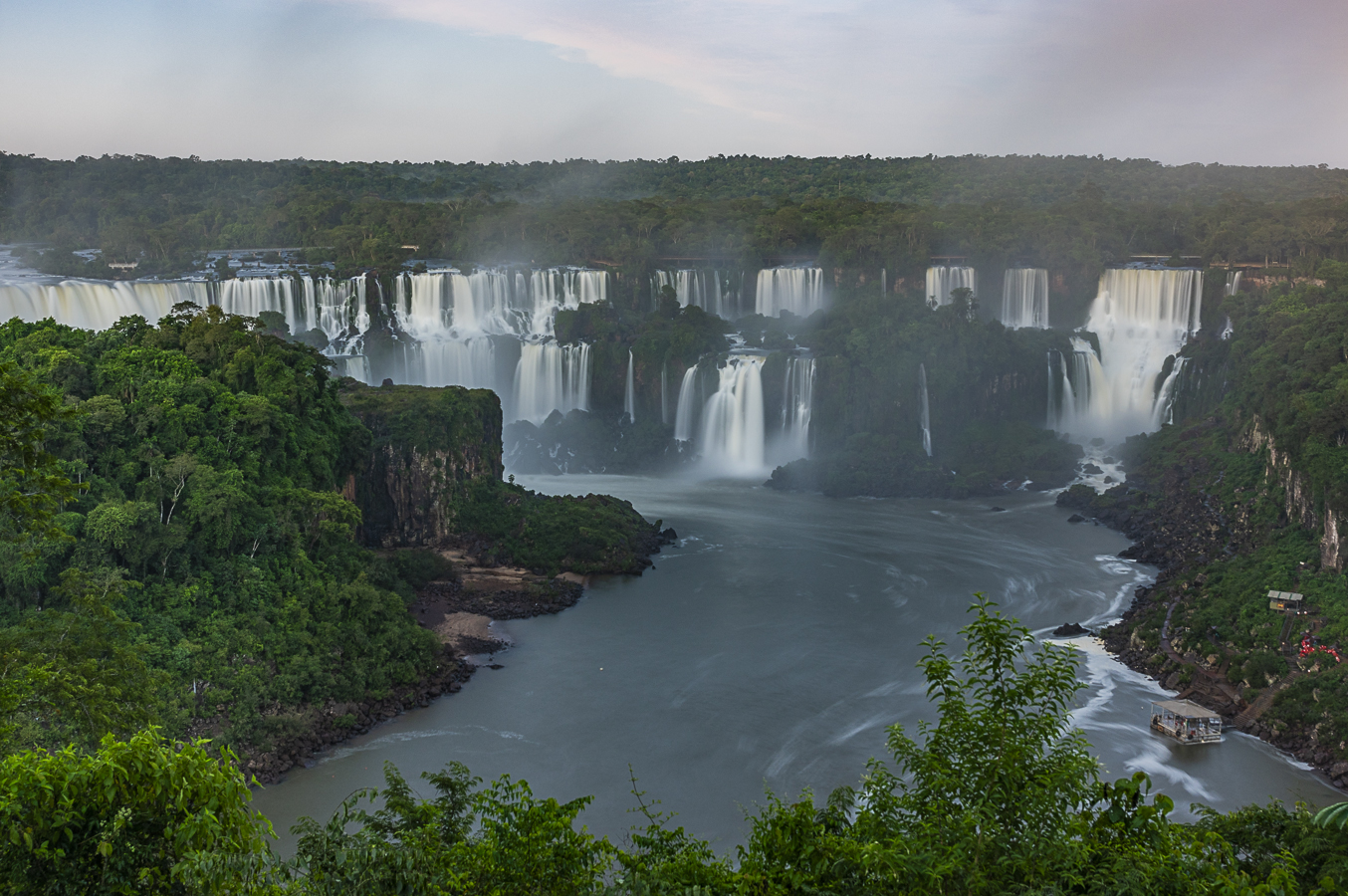 Igua&ccedil;u Falls