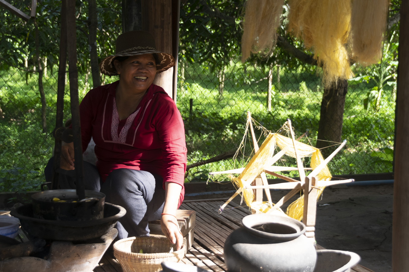 Koh Oknha Tey - Silk Makin