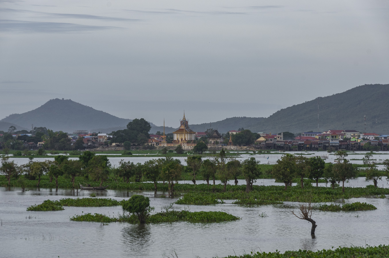 Early Morning - Tonle Sap