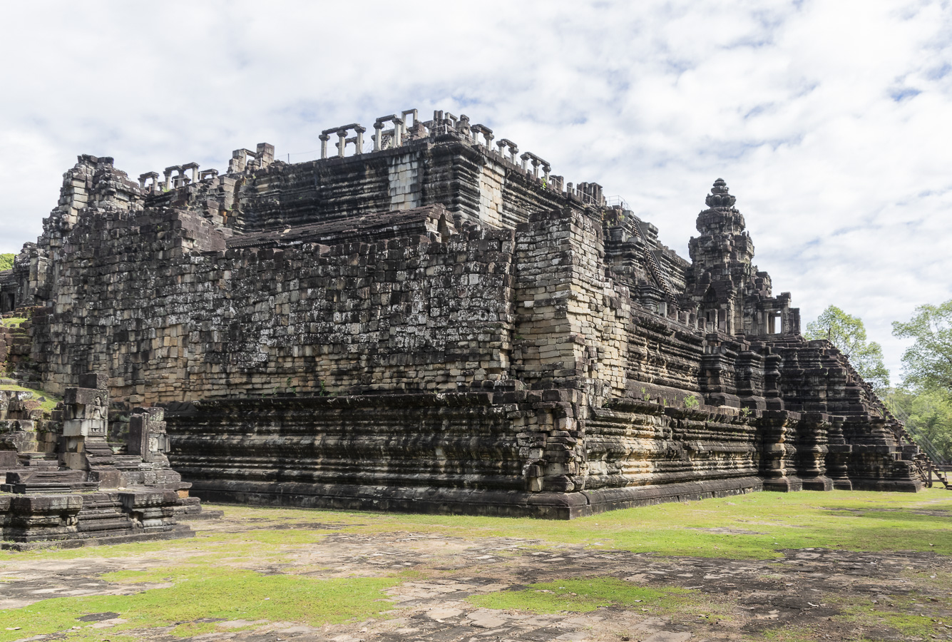 Angkor Thom Temple & the Bayon