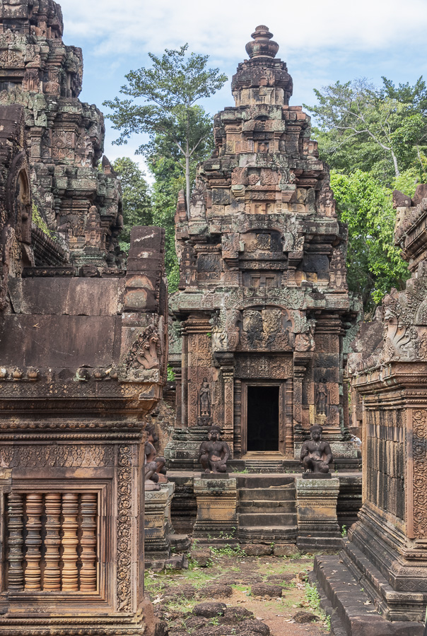 Banteay Srei Temple