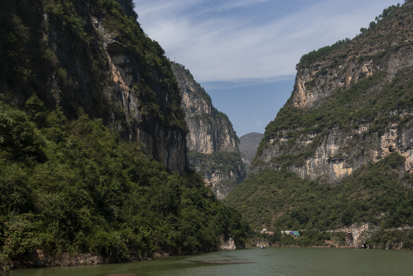 Gorge along the Yangtse