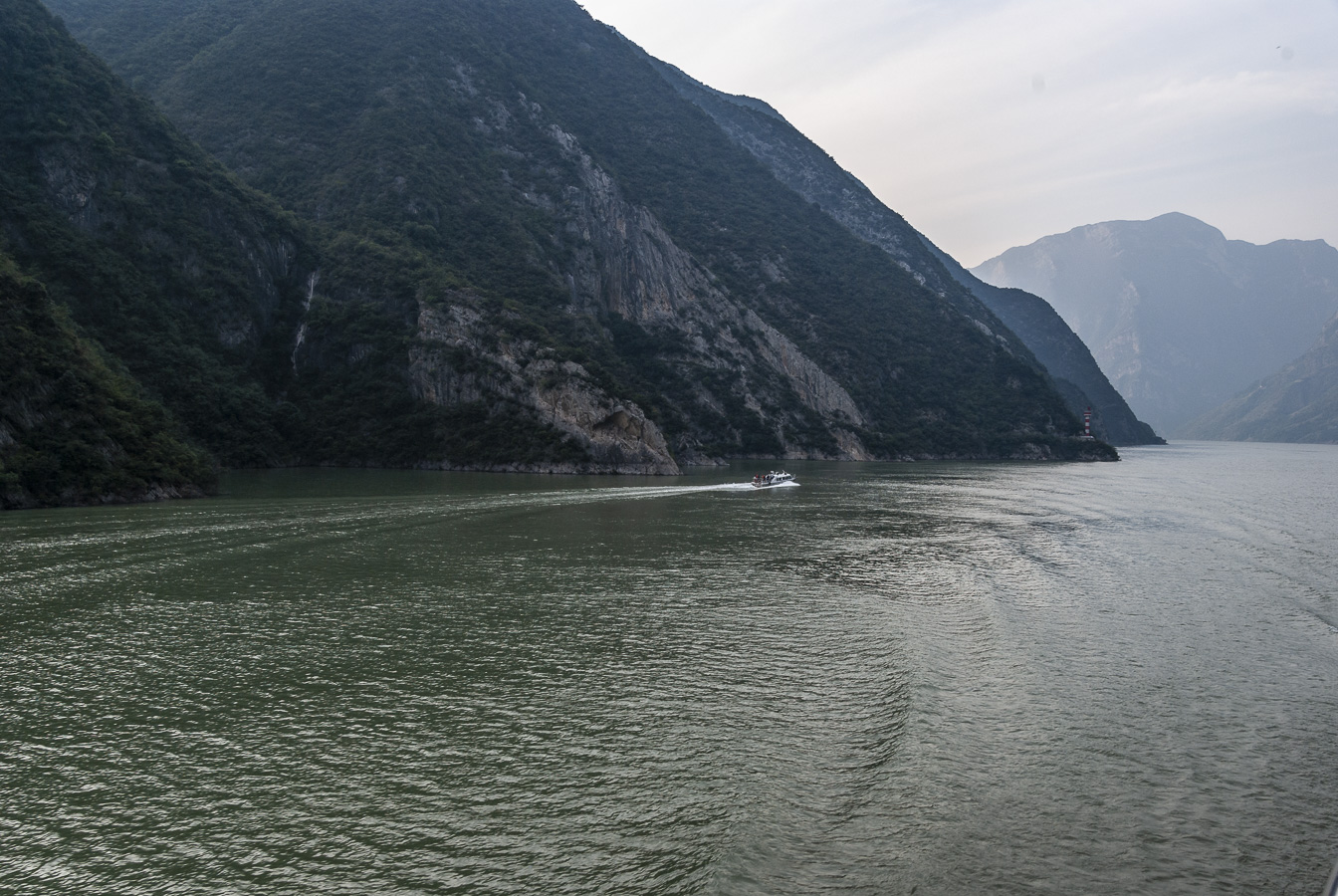 Gorge along the Yangtse
