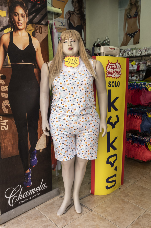 A Mannequin in Cartagena