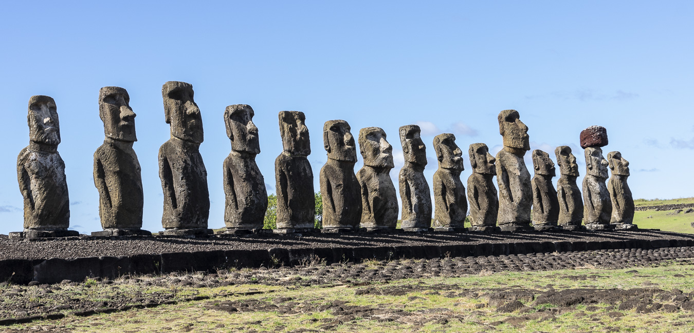 Moai - Ahu Tangariki
