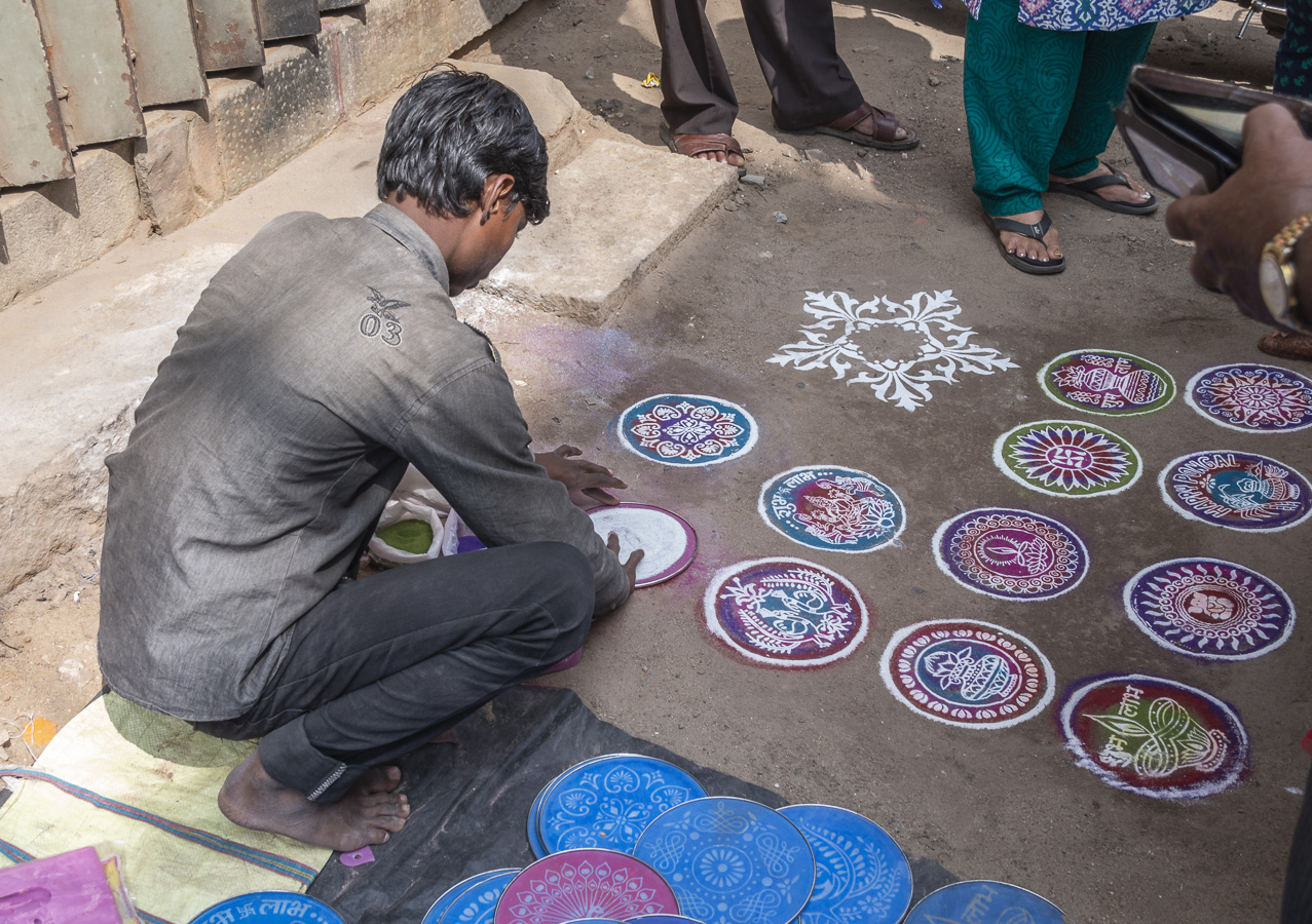 Pavement Artist - Madurai