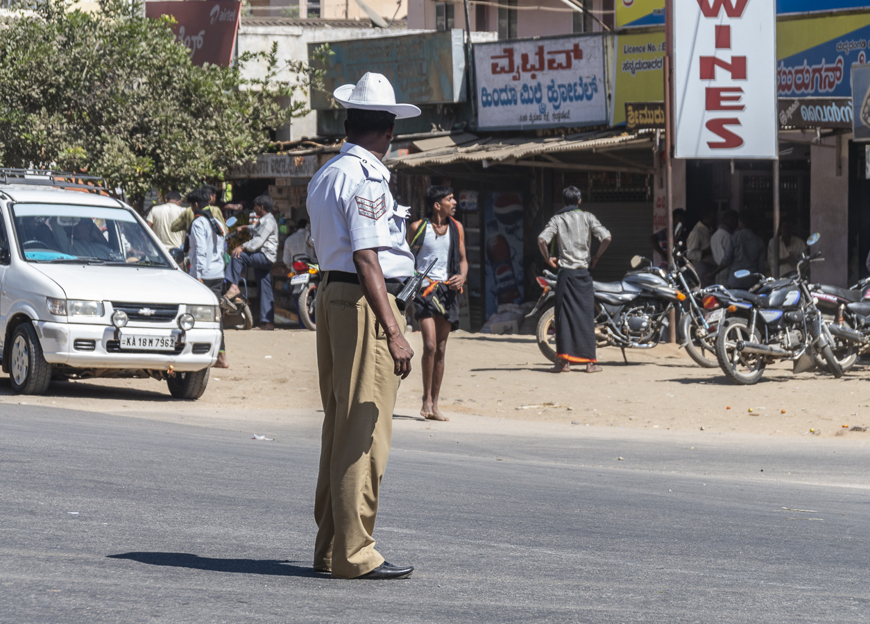 Traffic Control - en Route to Mysore