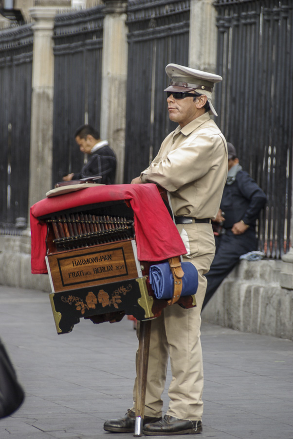 Mexico City Zócalo - Organ Grinder