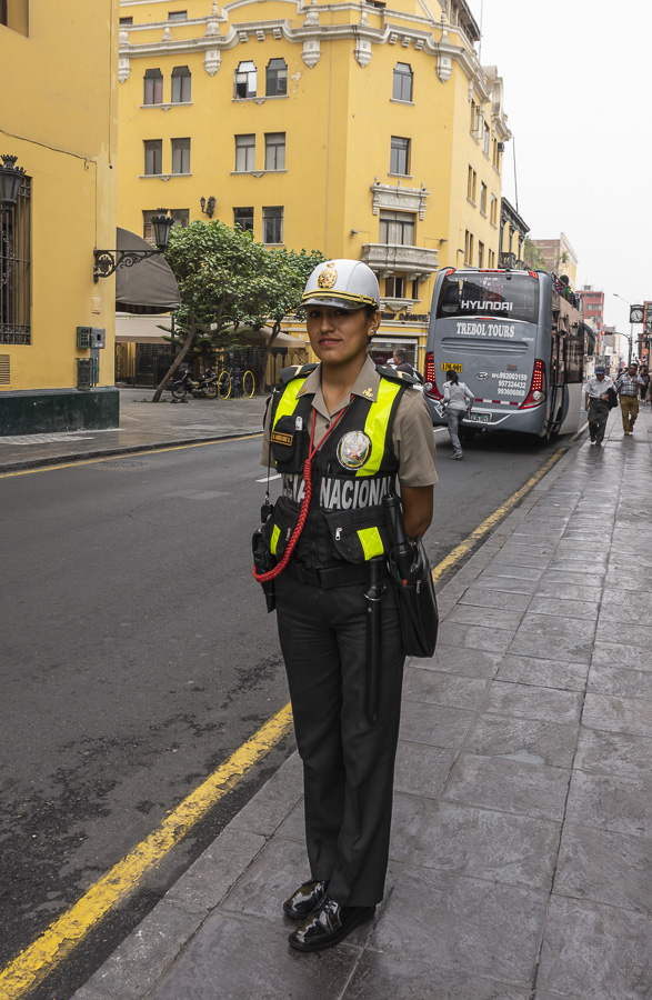 Policewoman - Central Lima